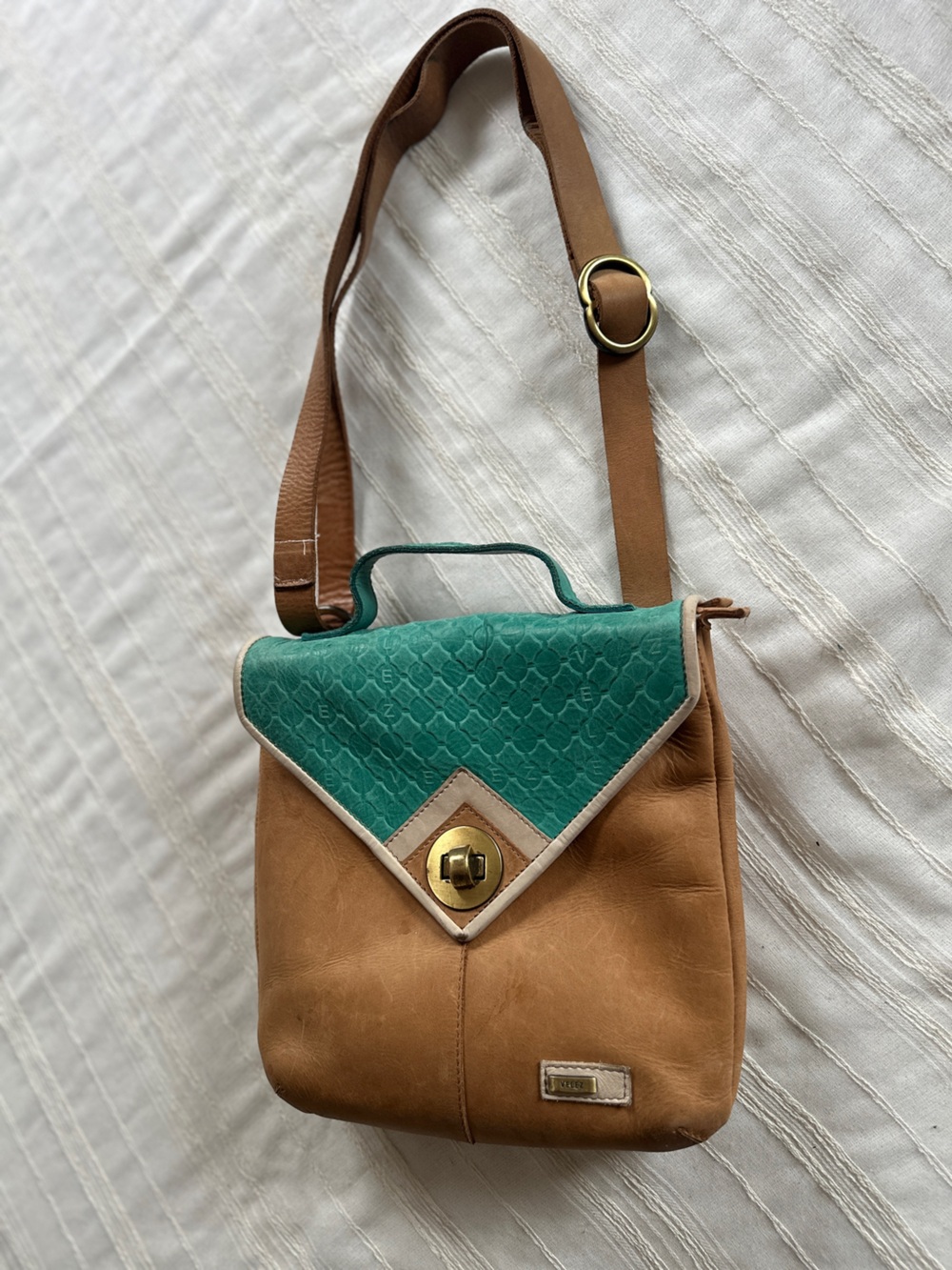 VELEZ Genuine Leather Mini Messanger Crossbody Bag | Colombian Artisanal Purse